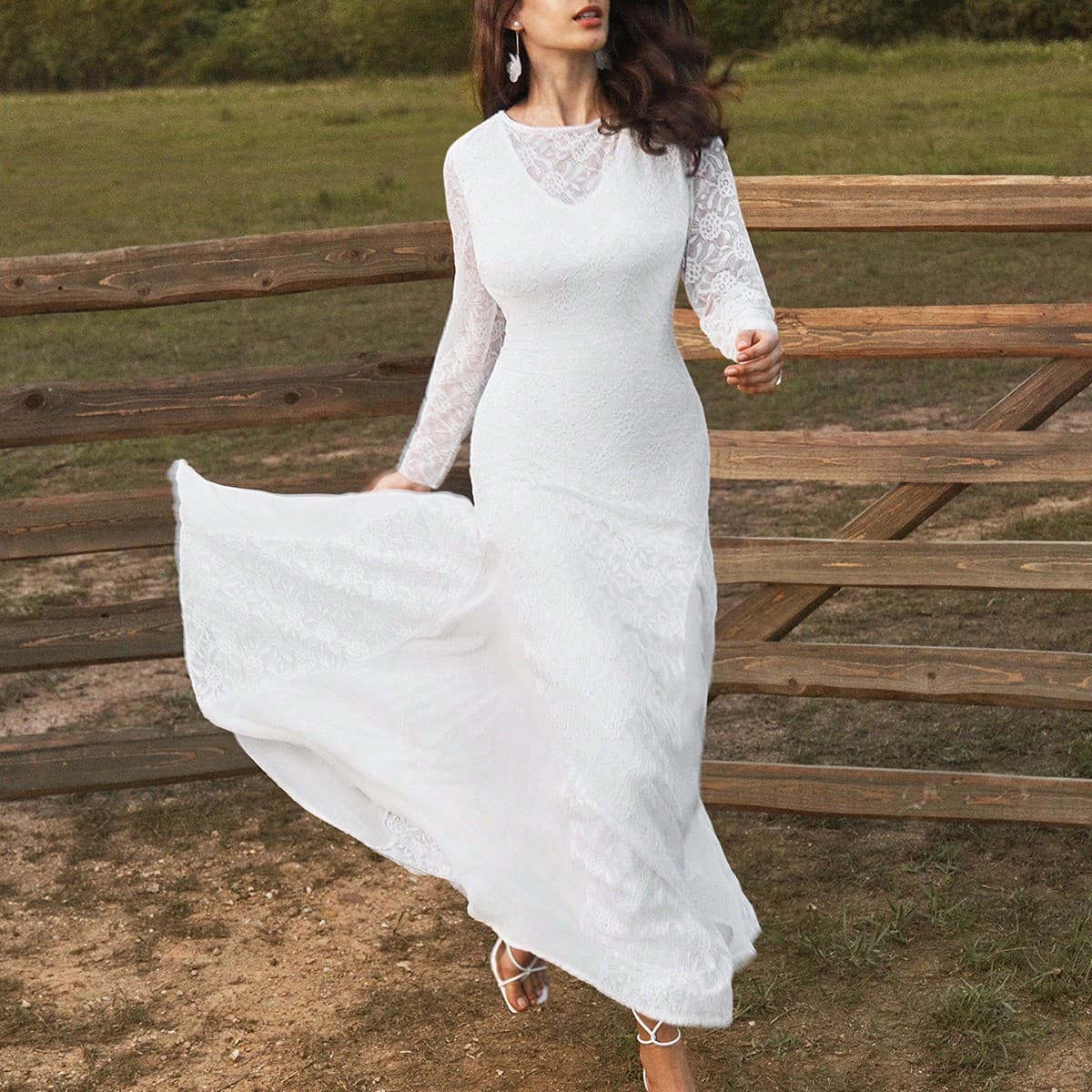 Robe blanche Ã©lÃ©gante romantique et douce pour femmes, col en V profond et dos nu pour les vacances