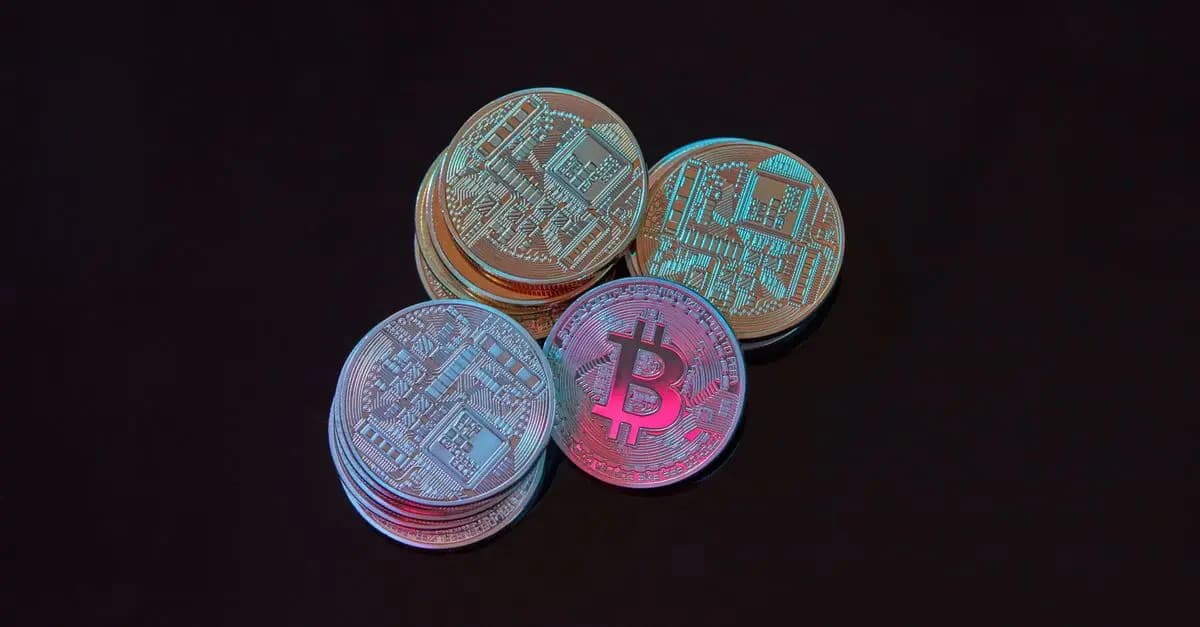 Comparaison entre épargner avec une banque ou une fintech