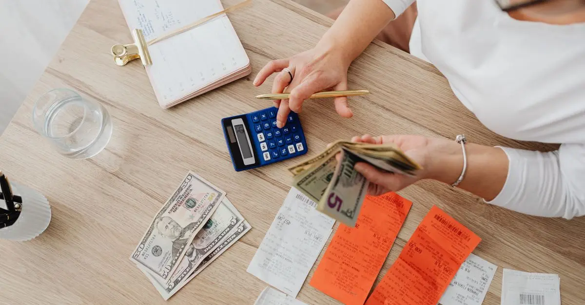 Comment ajuster efficacement votre budget face aux imprévus